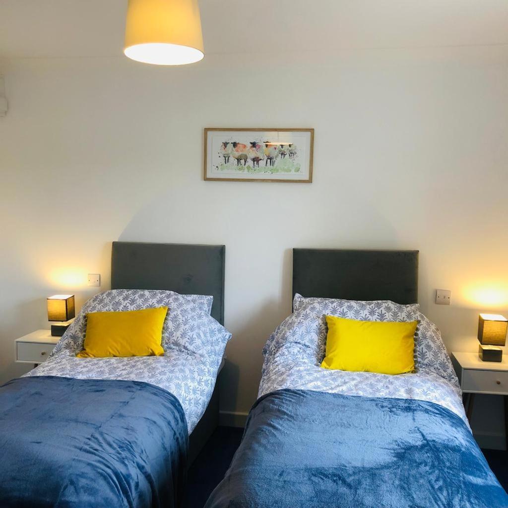 The Annexe - Spacious 2 Bedroom Detached Cottage คาร์ดิแกน ภายนอก รูปภาพ